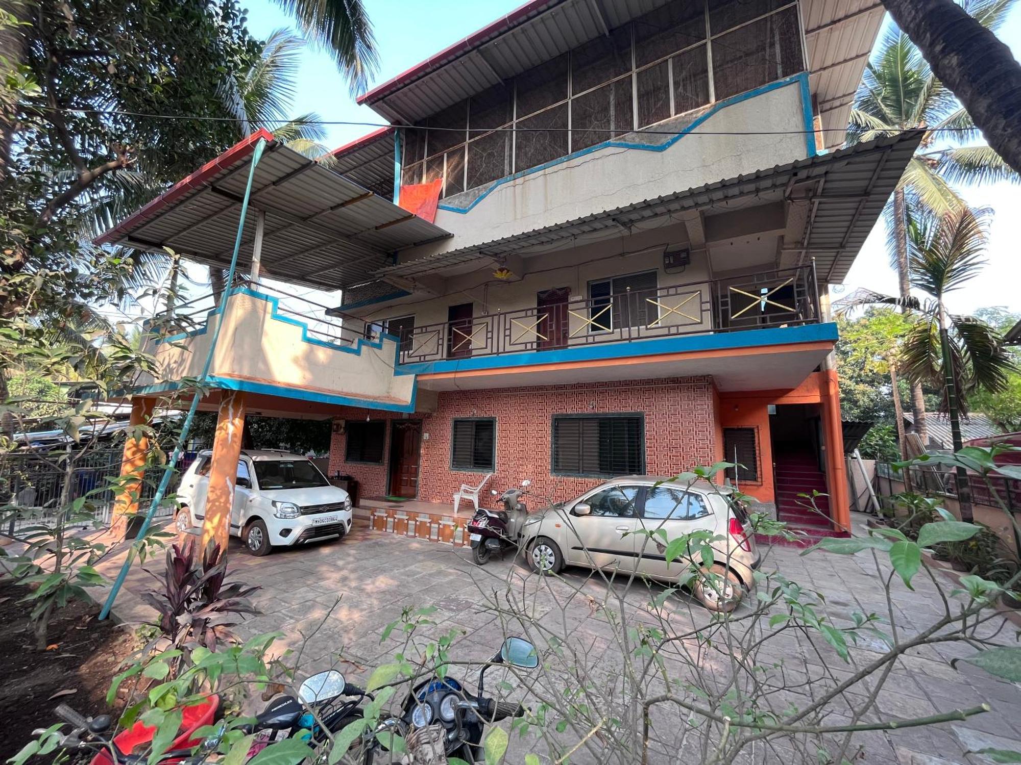 Patil Homestay Alībāg Exterior photo